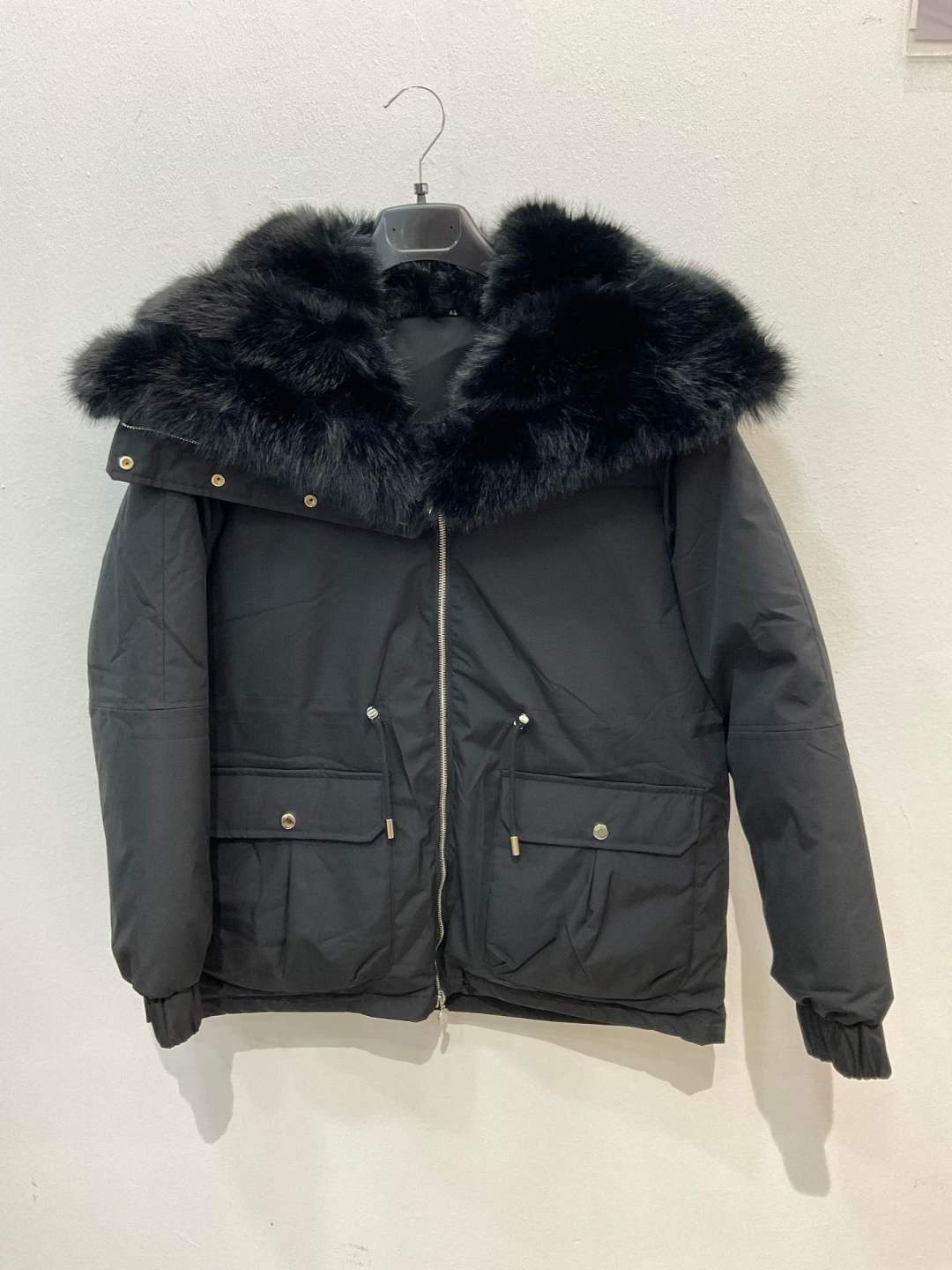 Short Hooded Jacket