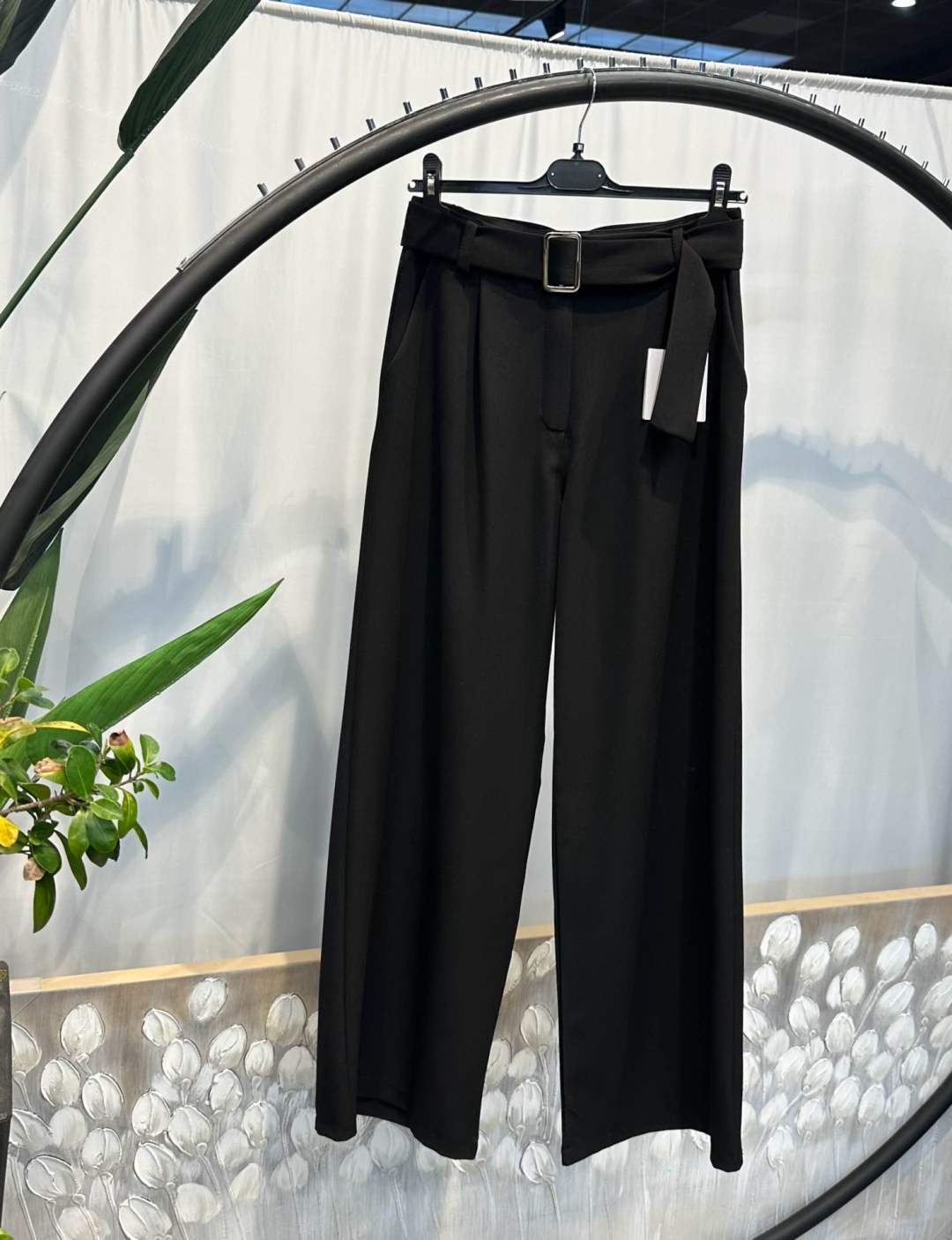 Pleated Wide-Leg Trousers