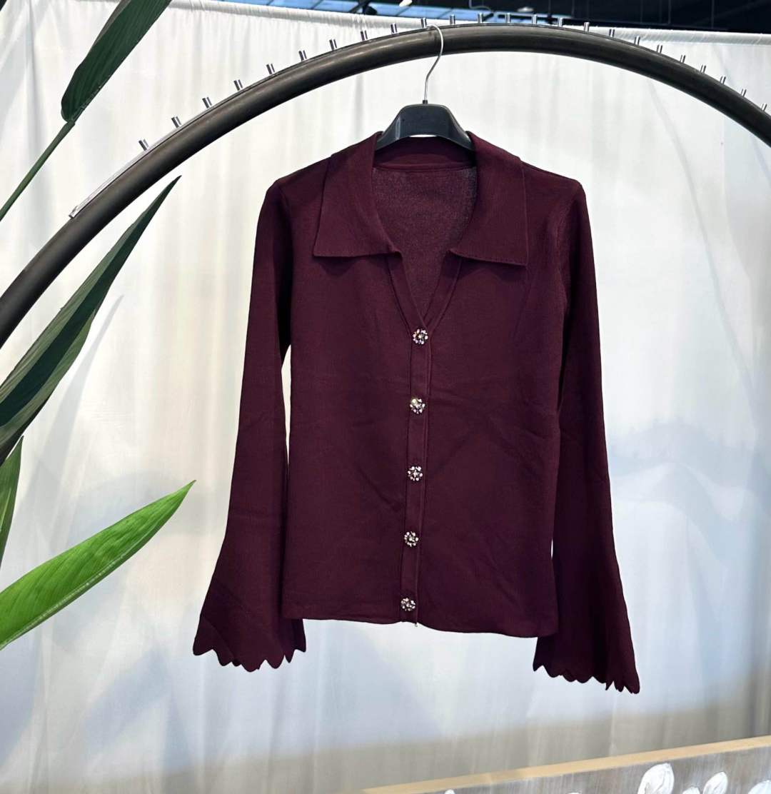 V‑Neck Blouse