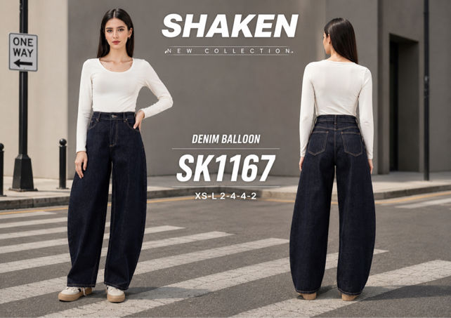 High‑Rise Balloon Jeans