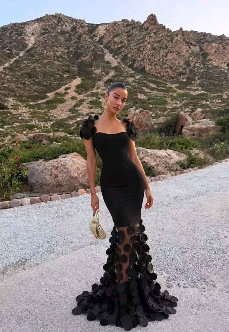 Heart-Detail Mermaid Maxi Dress