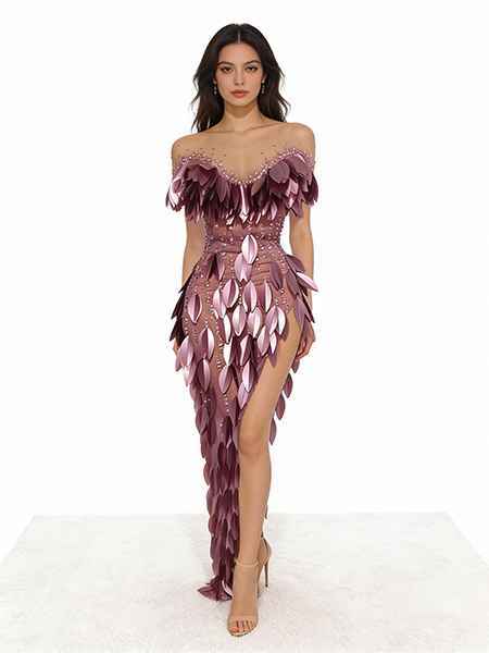 Fitted Off‑Shoulder Dress