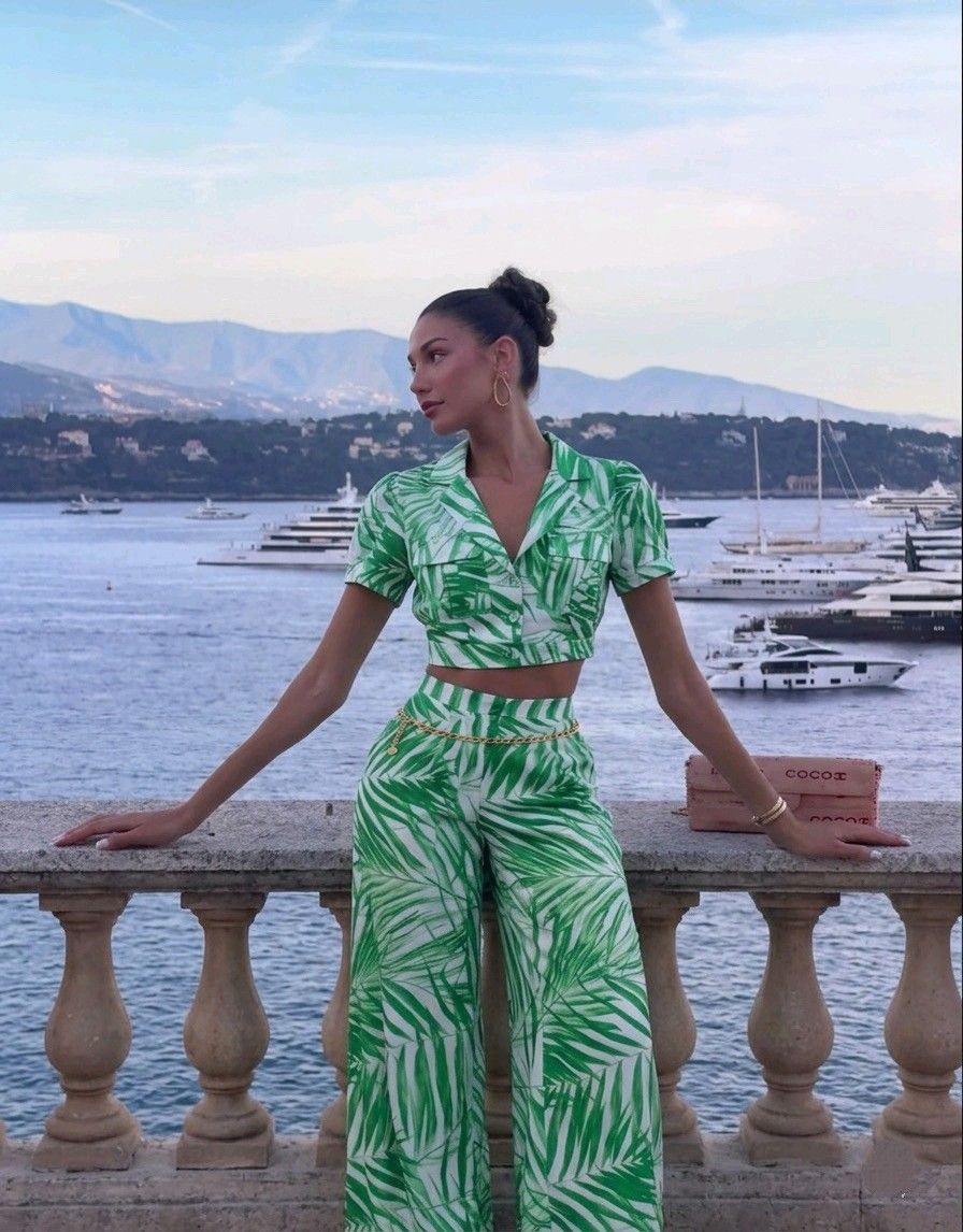 Cropped Collar Set