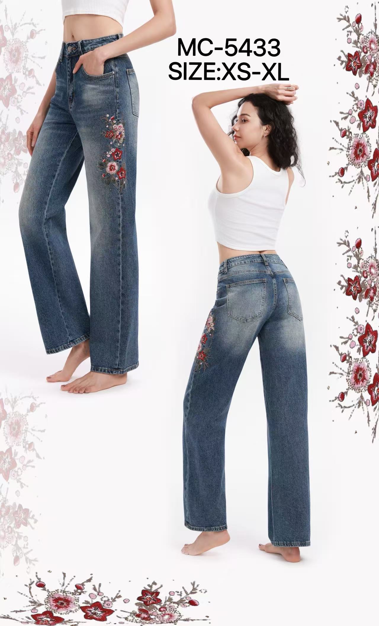 Straight Jeans with Floral Embroidery
