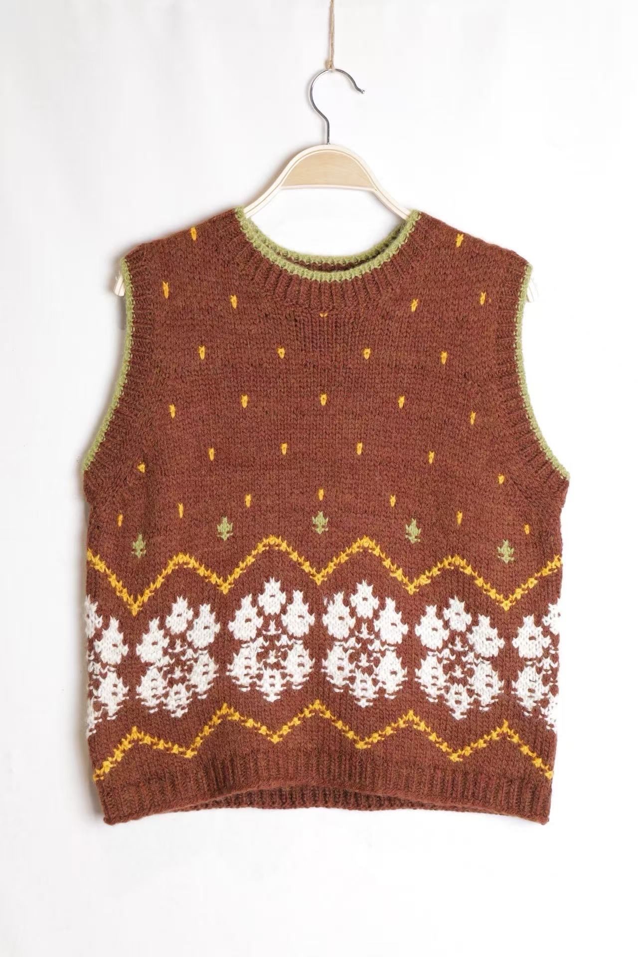 Straight Vest with Round Neck