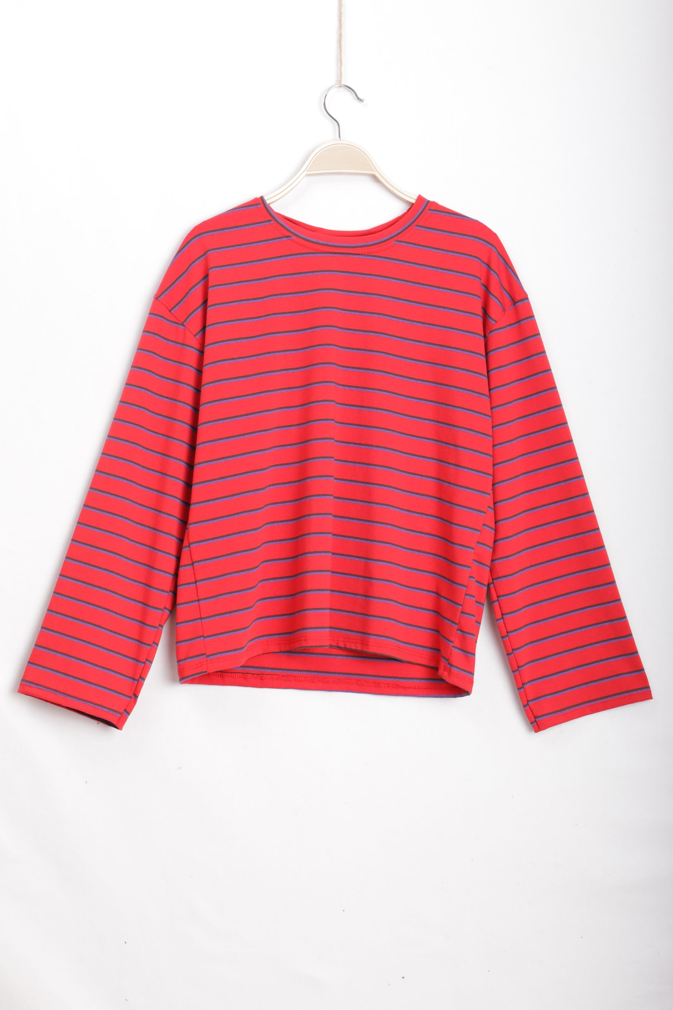 Longsleeve Relaxed-Fit Tee