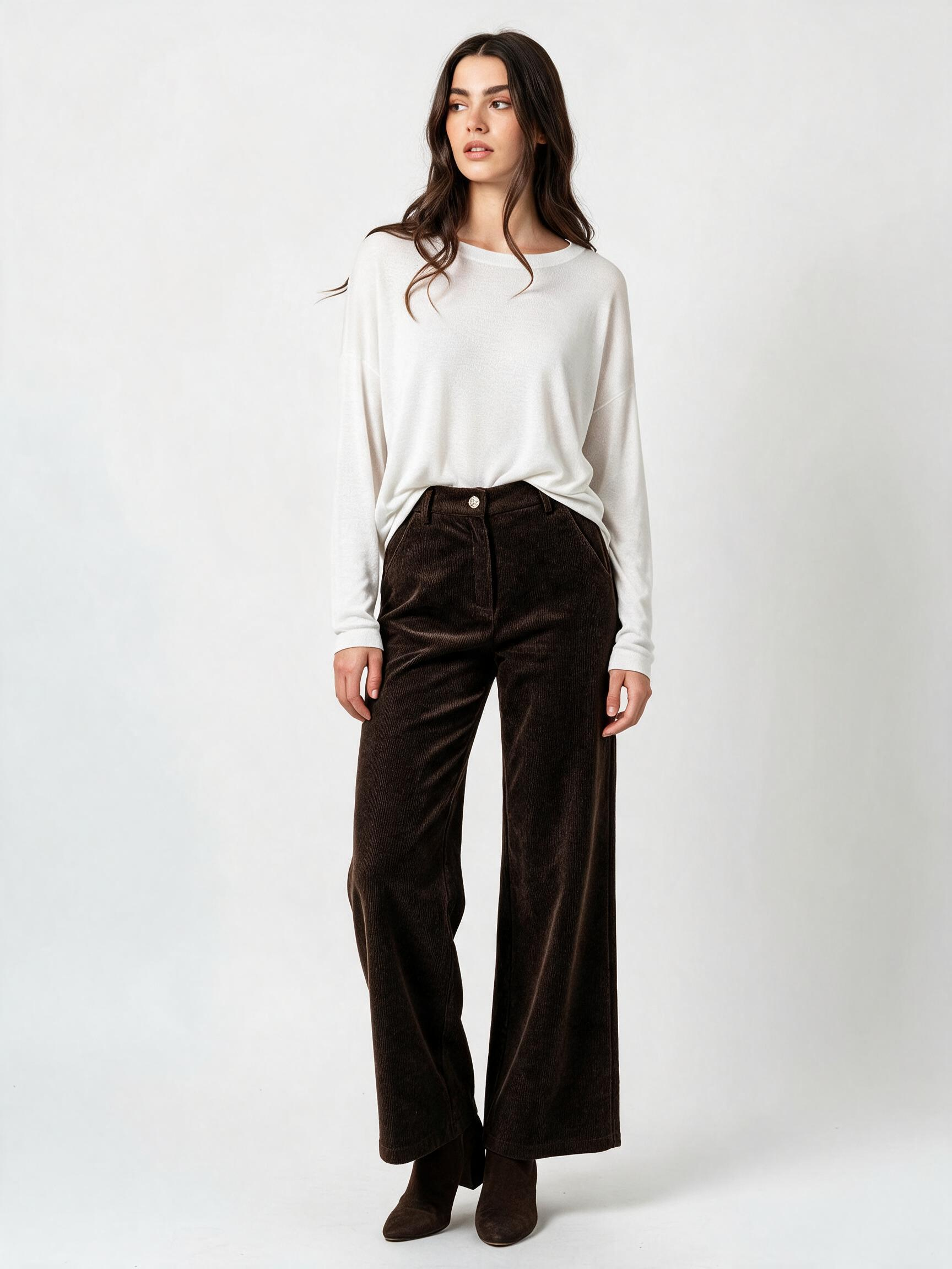 Wide-Leg Pleated Trousers