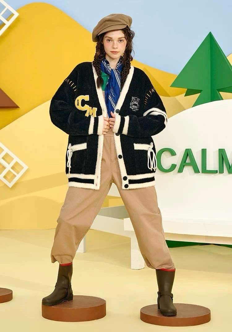 Oversize Cardigan with Embroidery