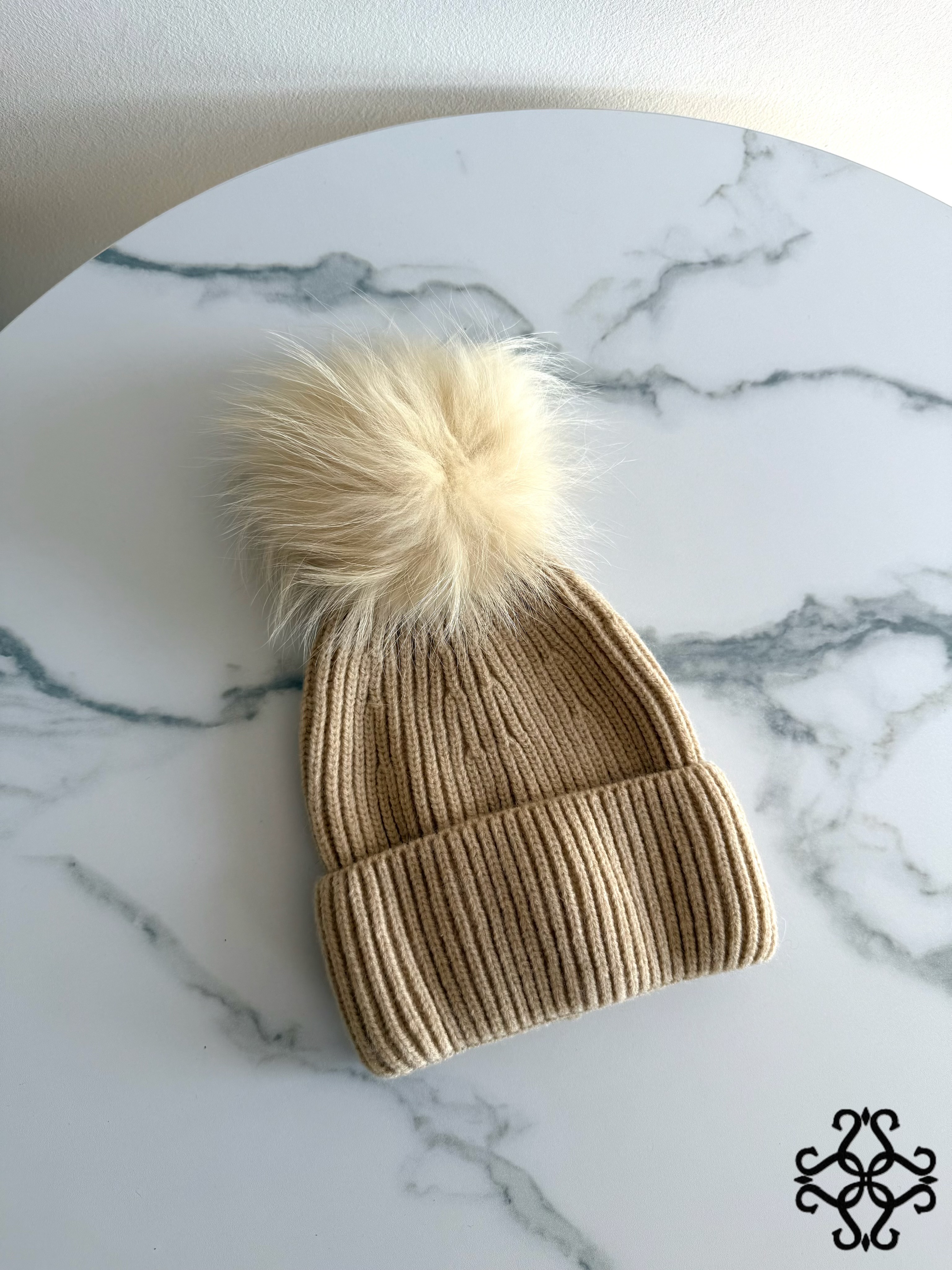 Knot-Detail Beanie
