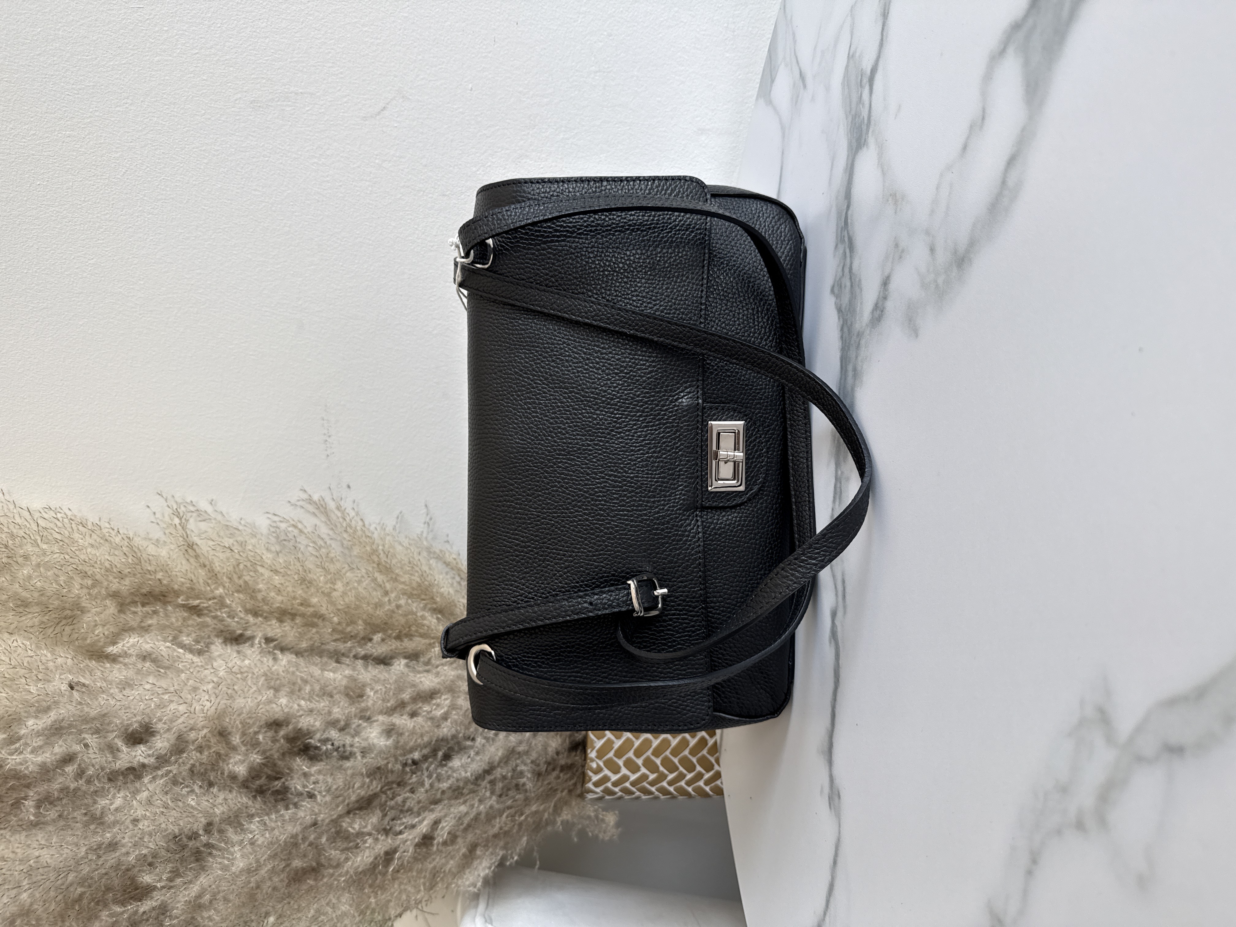 Classic Leather Crossbody Bag
