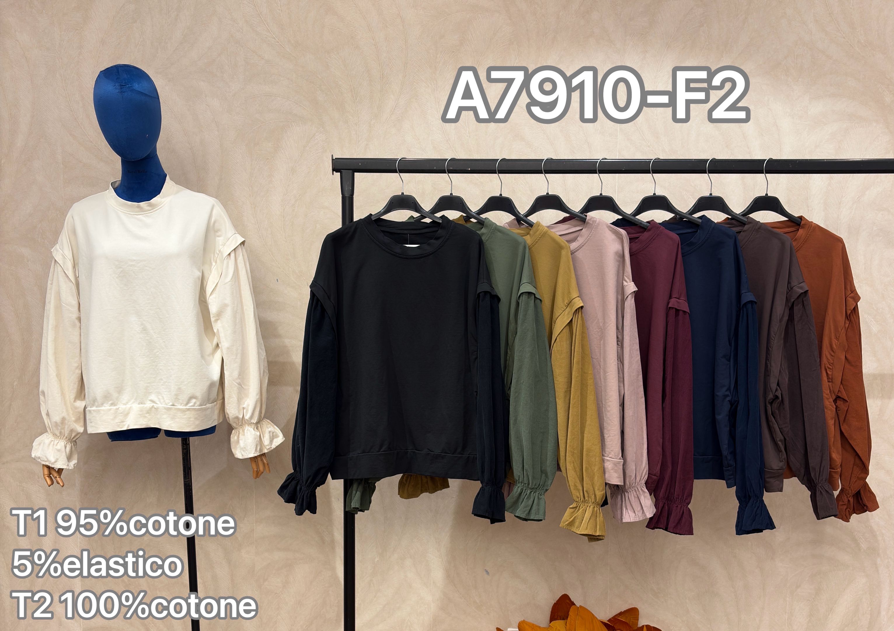 Relaxed Sweatshirt with Puff Shoulders