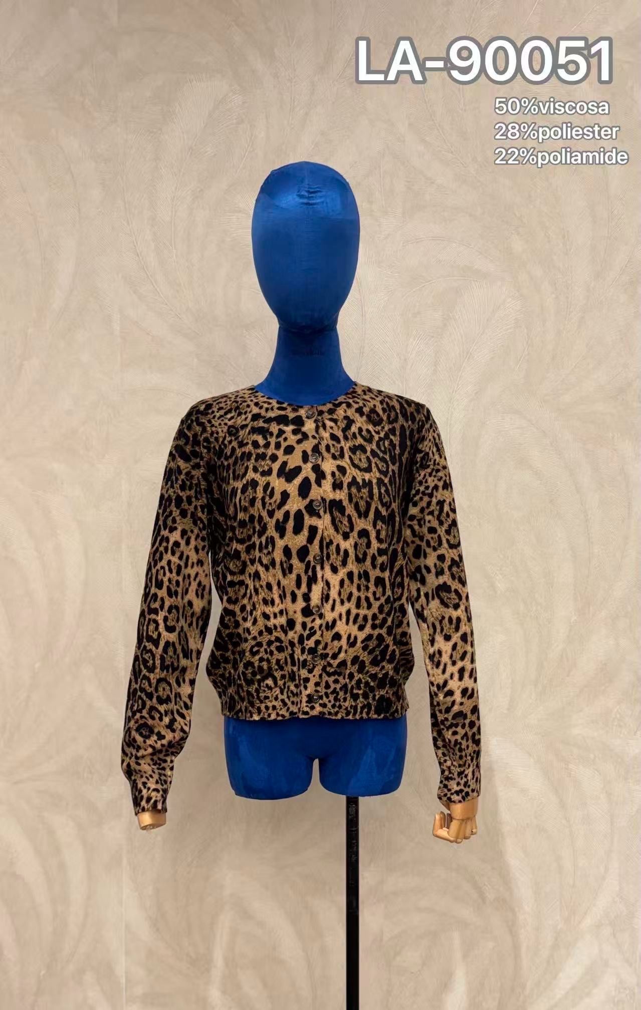 Straight Cardigan with Leopard Print