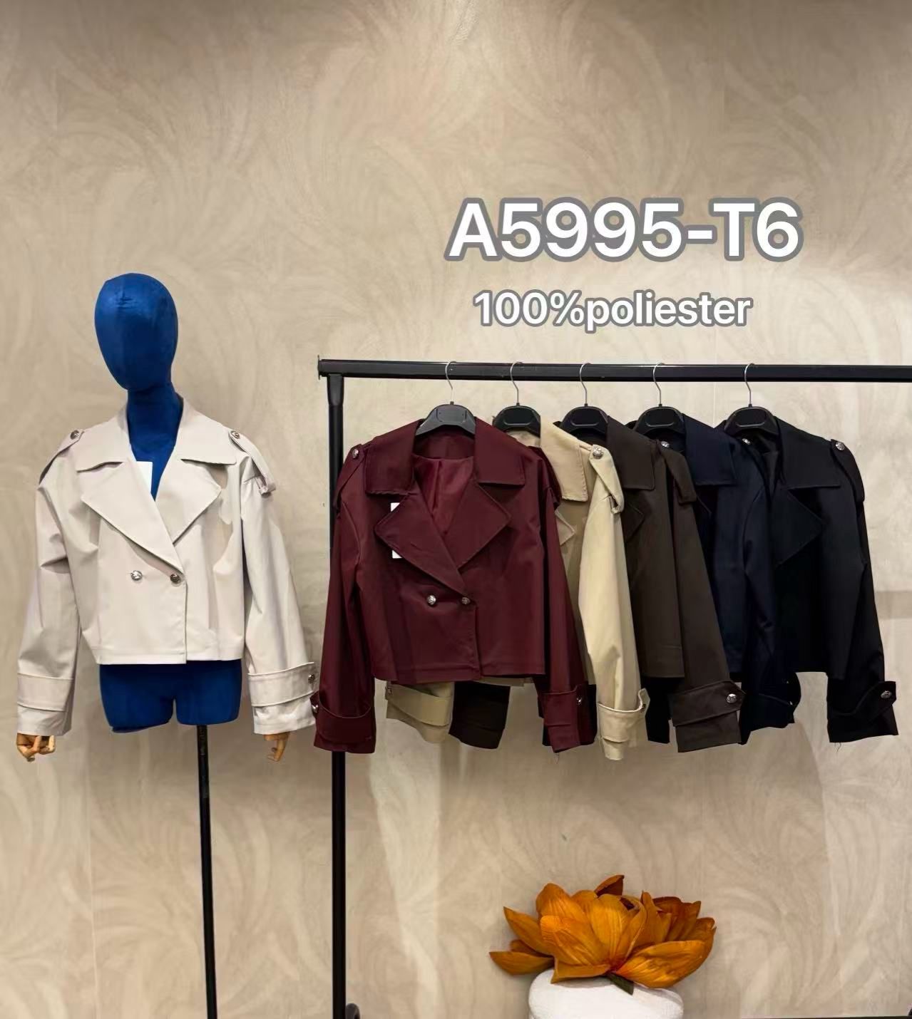 Cropped Tailored Jacket with Lapels
