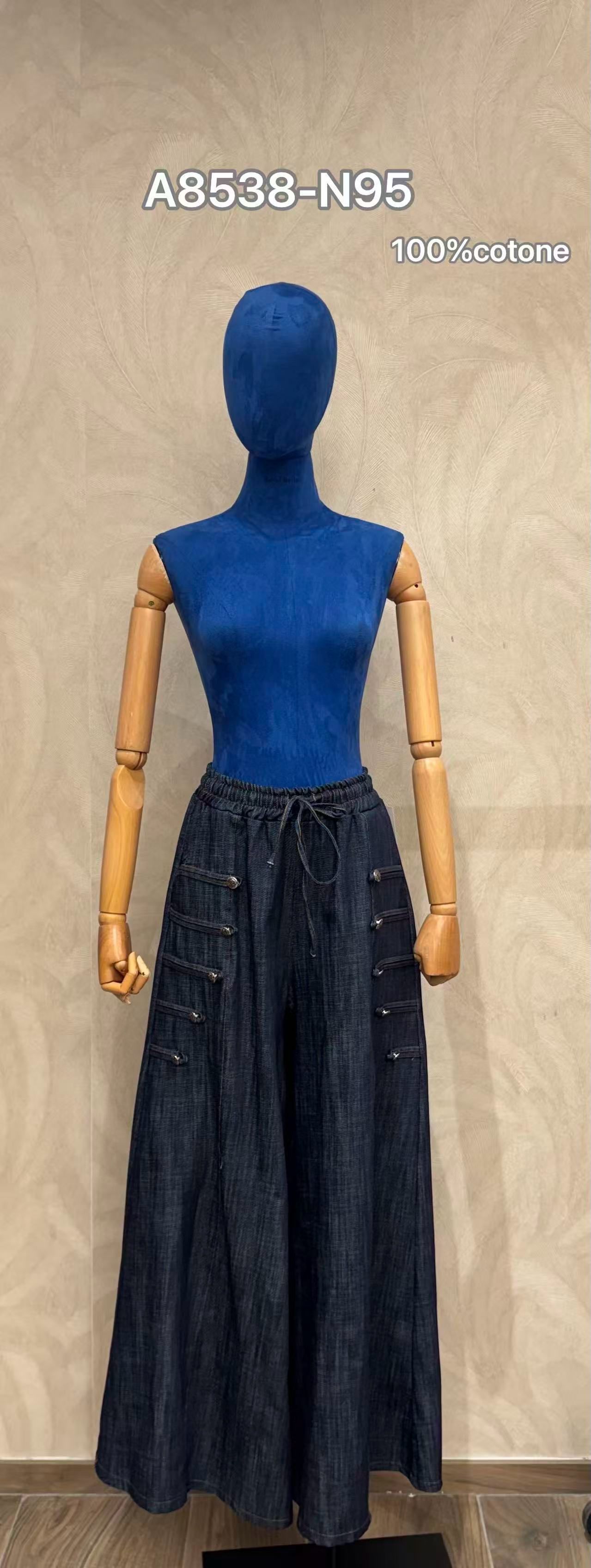 Wide-Leg Drawstring Trousers