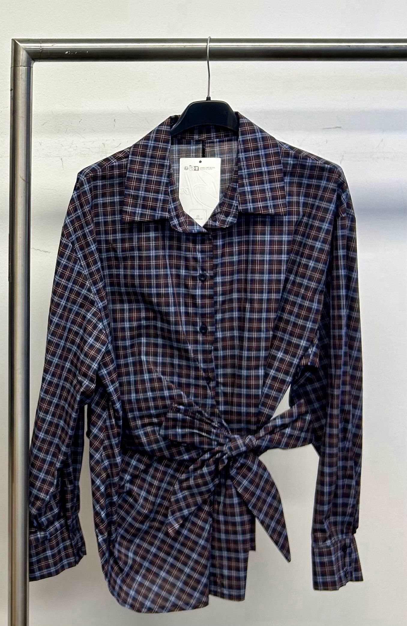 Relaxed Shirt with Waist Tie