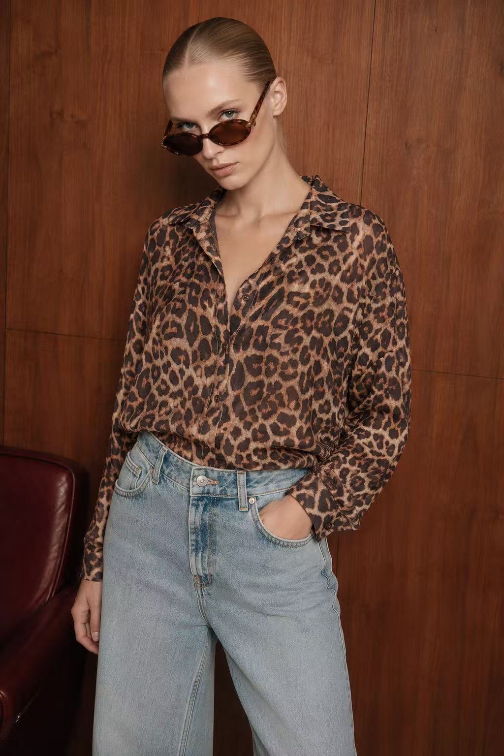 Relaxed Shirt with Leopard Print