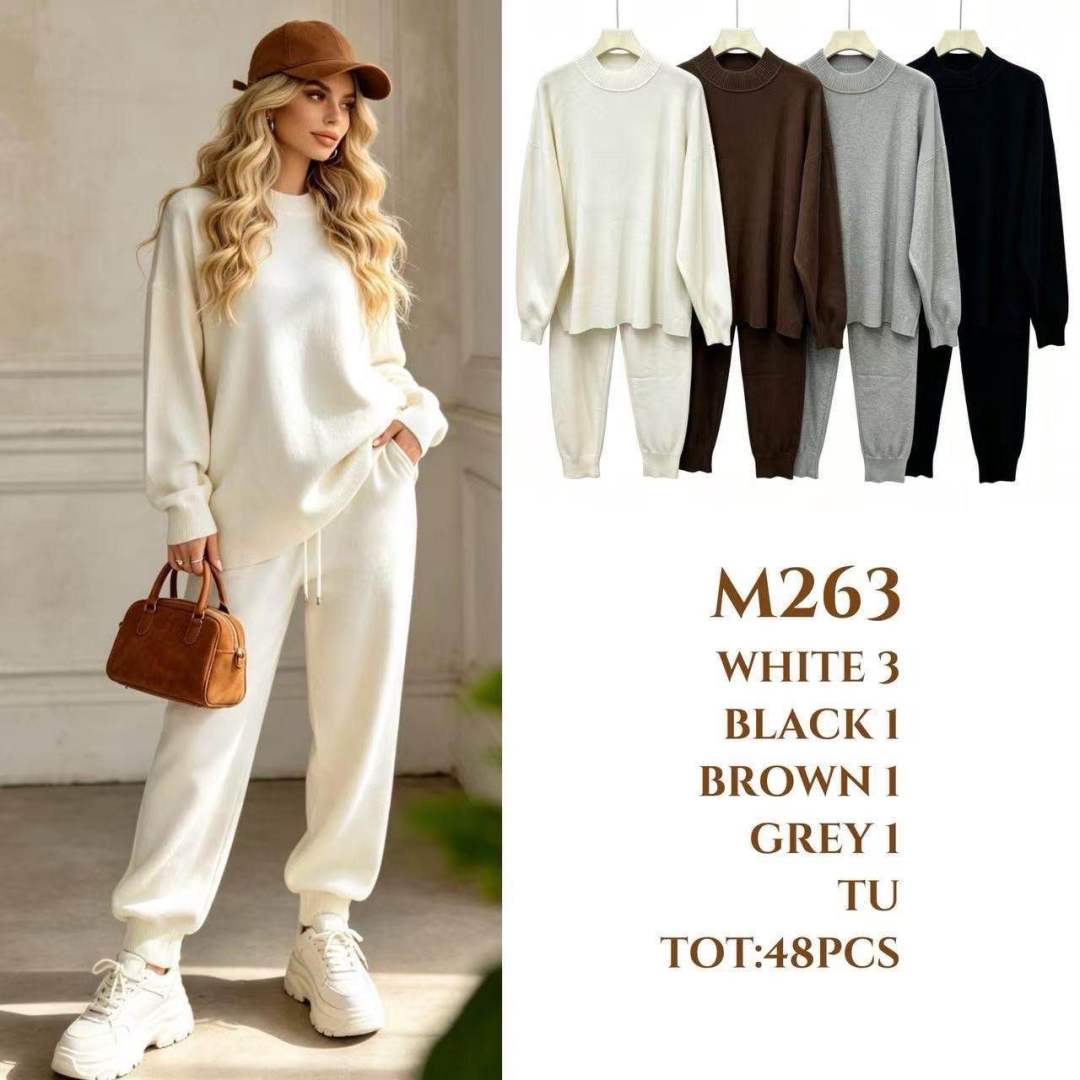Relaxed Jogger Set