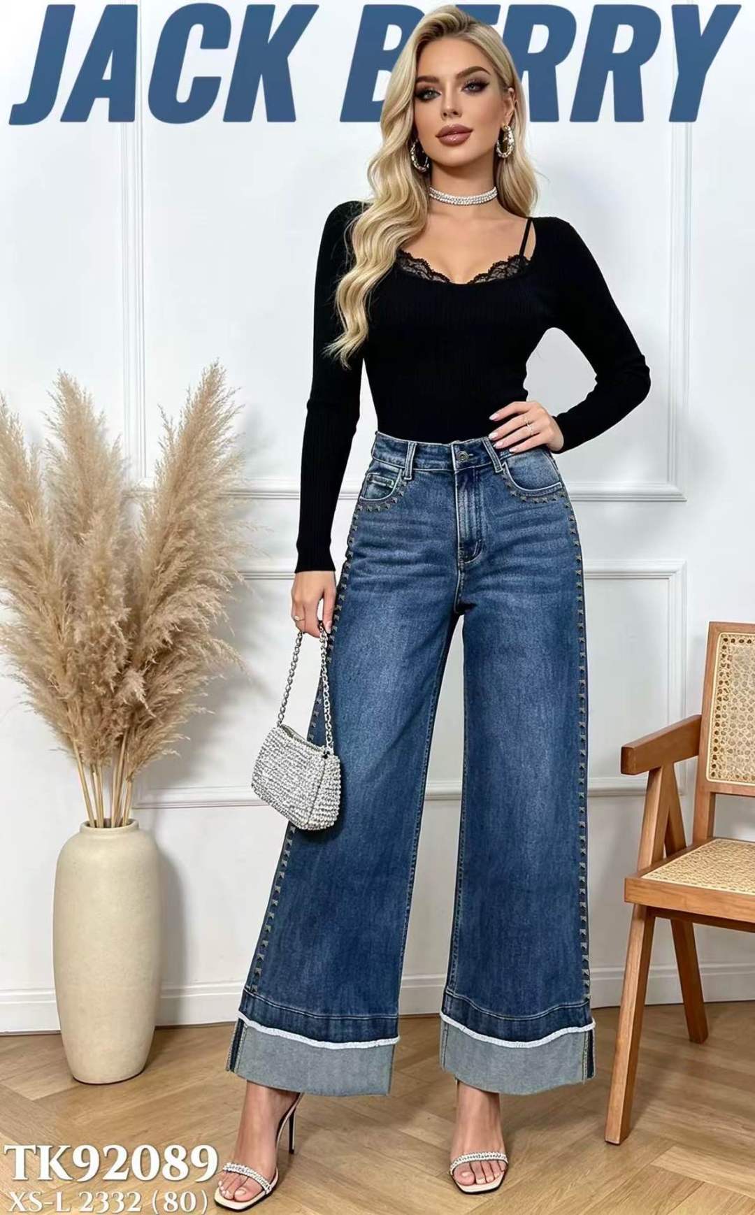 Wide-Leg Jeans