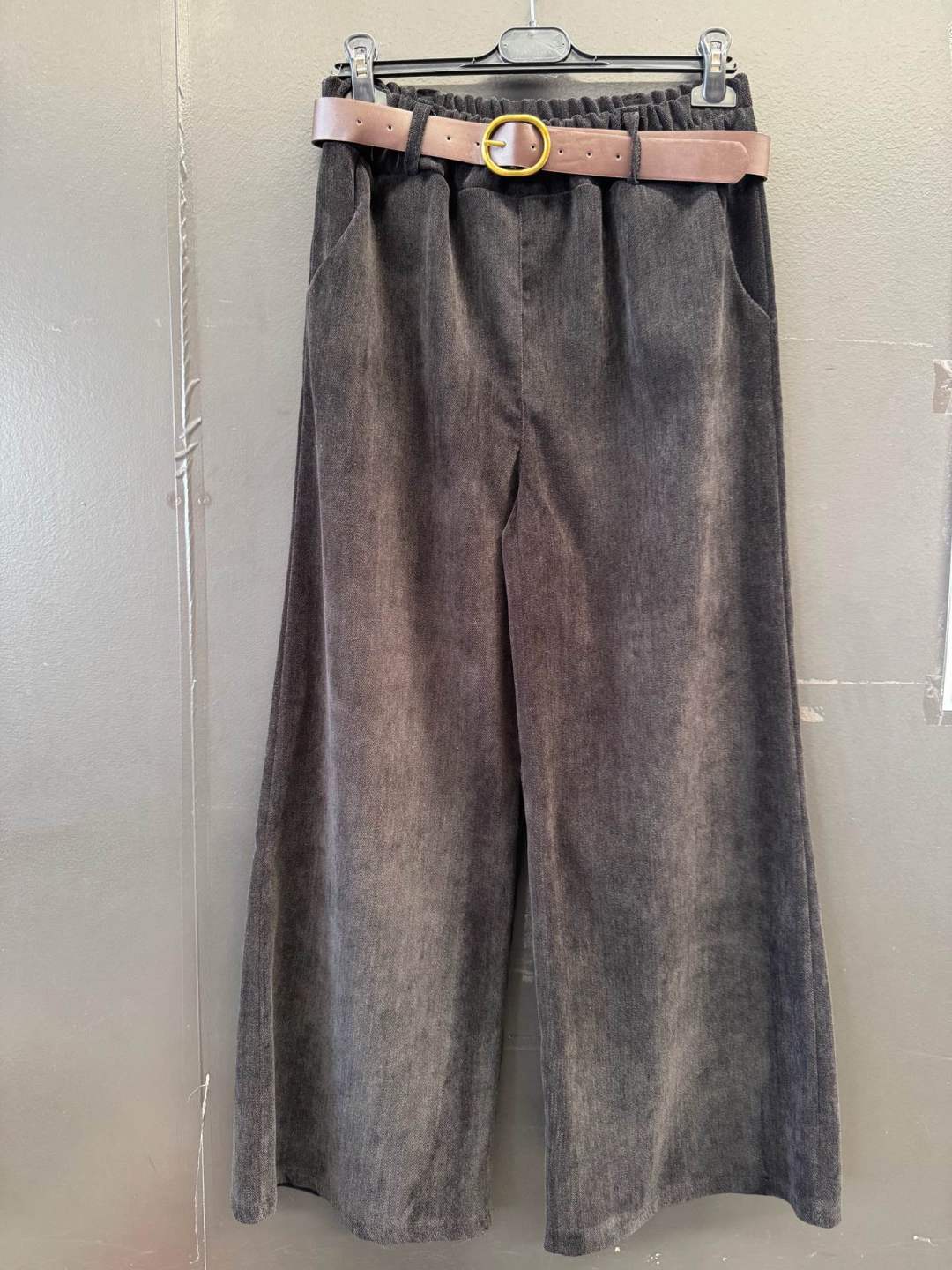 Wide‑Leg Trousers with Belt