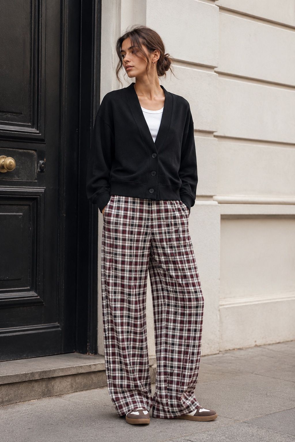 Wide‑Leg Elastic Waist Trousers