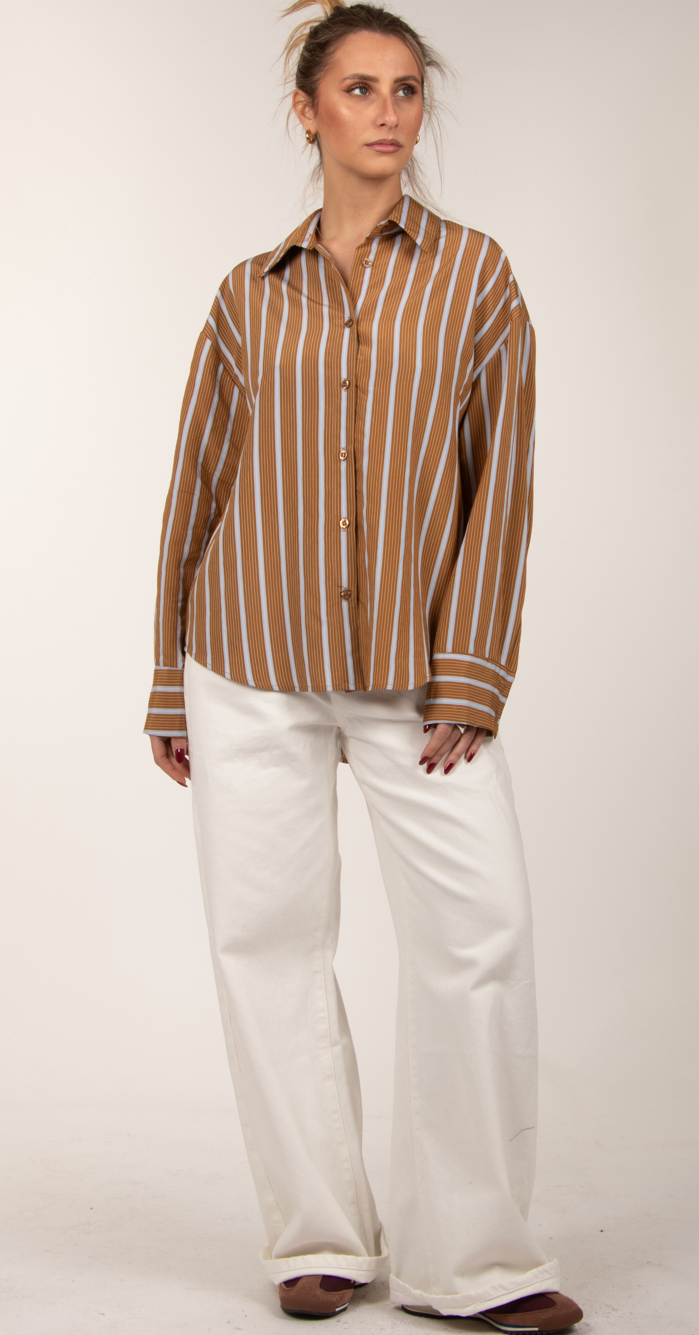 Relaxed Shirt with Collar