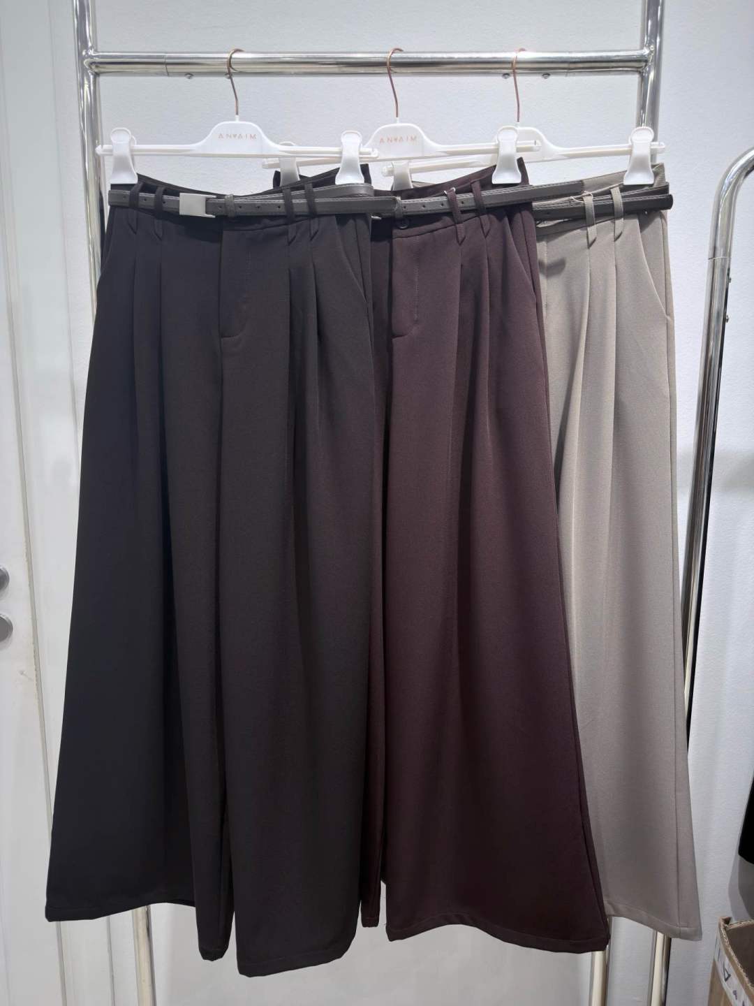 Wide-Leg Pleated Trousers