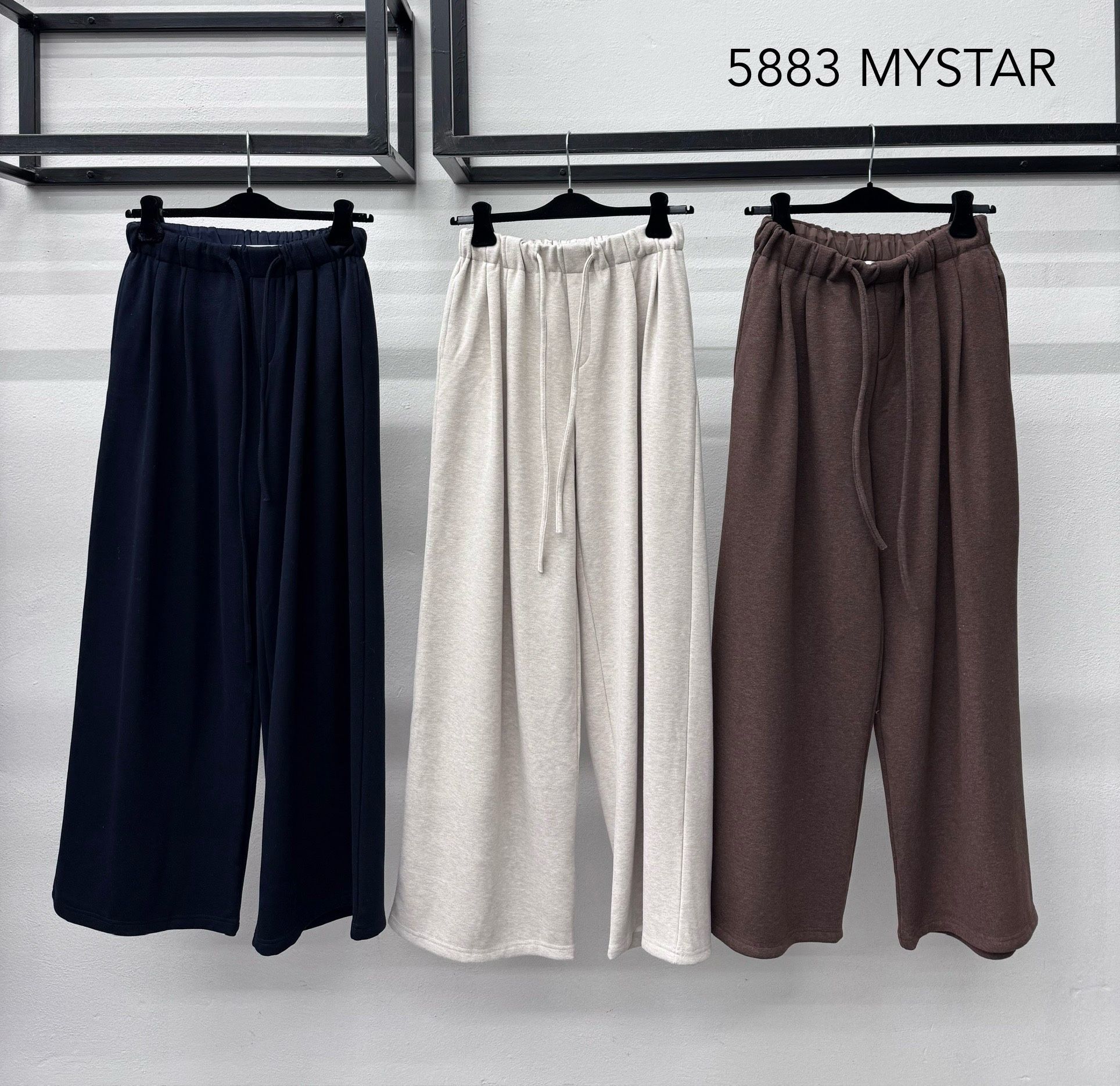 Wide-Leg Drawstring Trousers