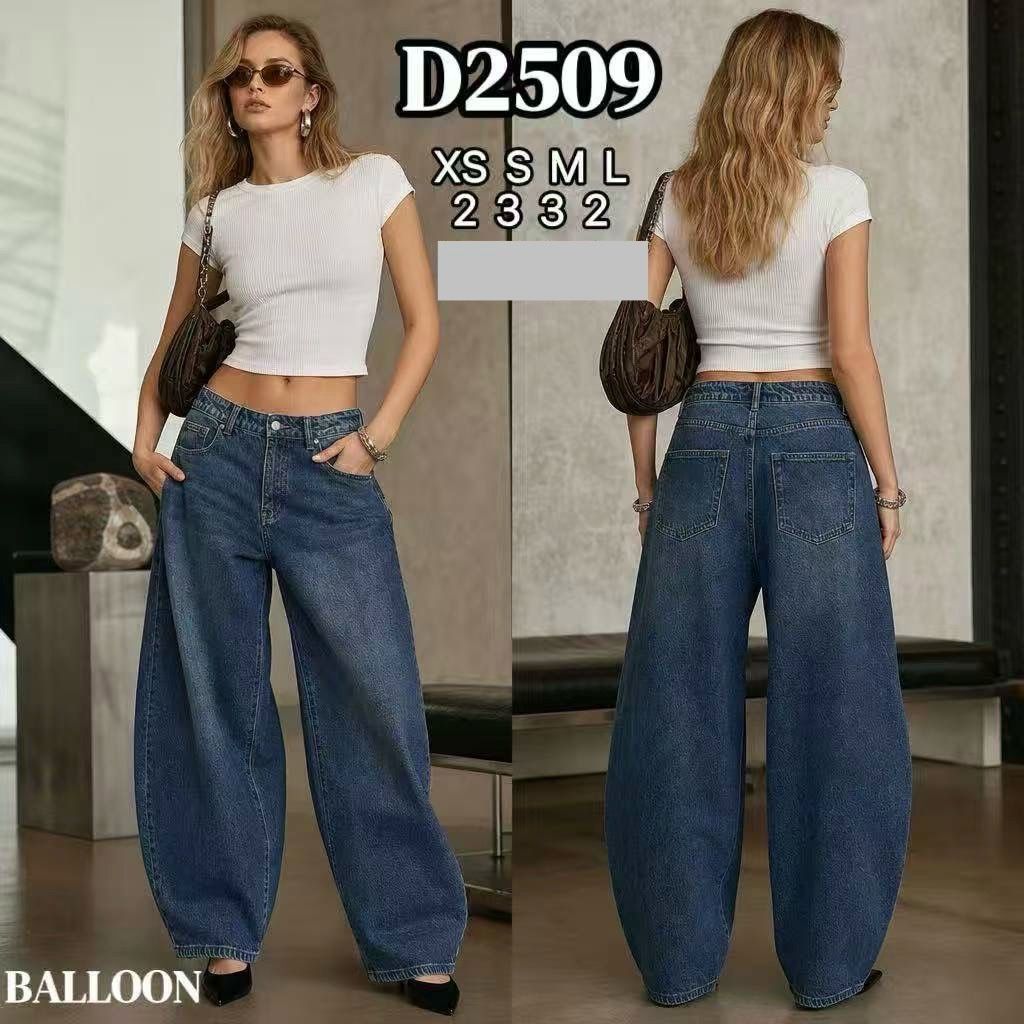 High‑Waist Balloon Jeans