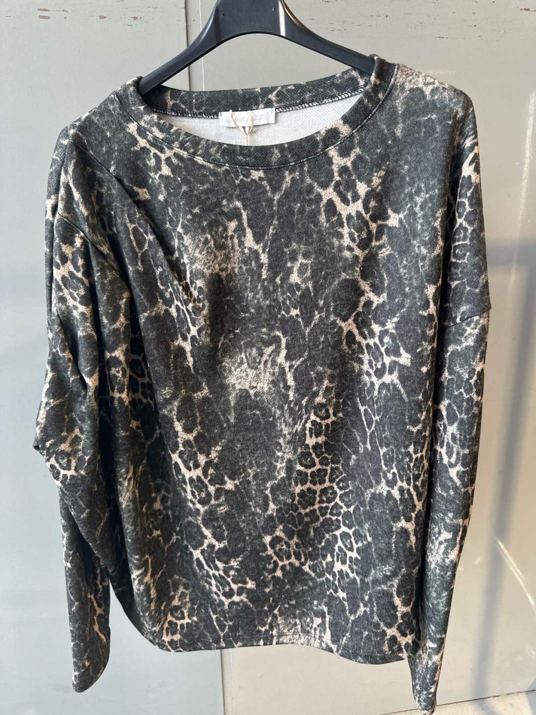Relaxed Printed Blouse