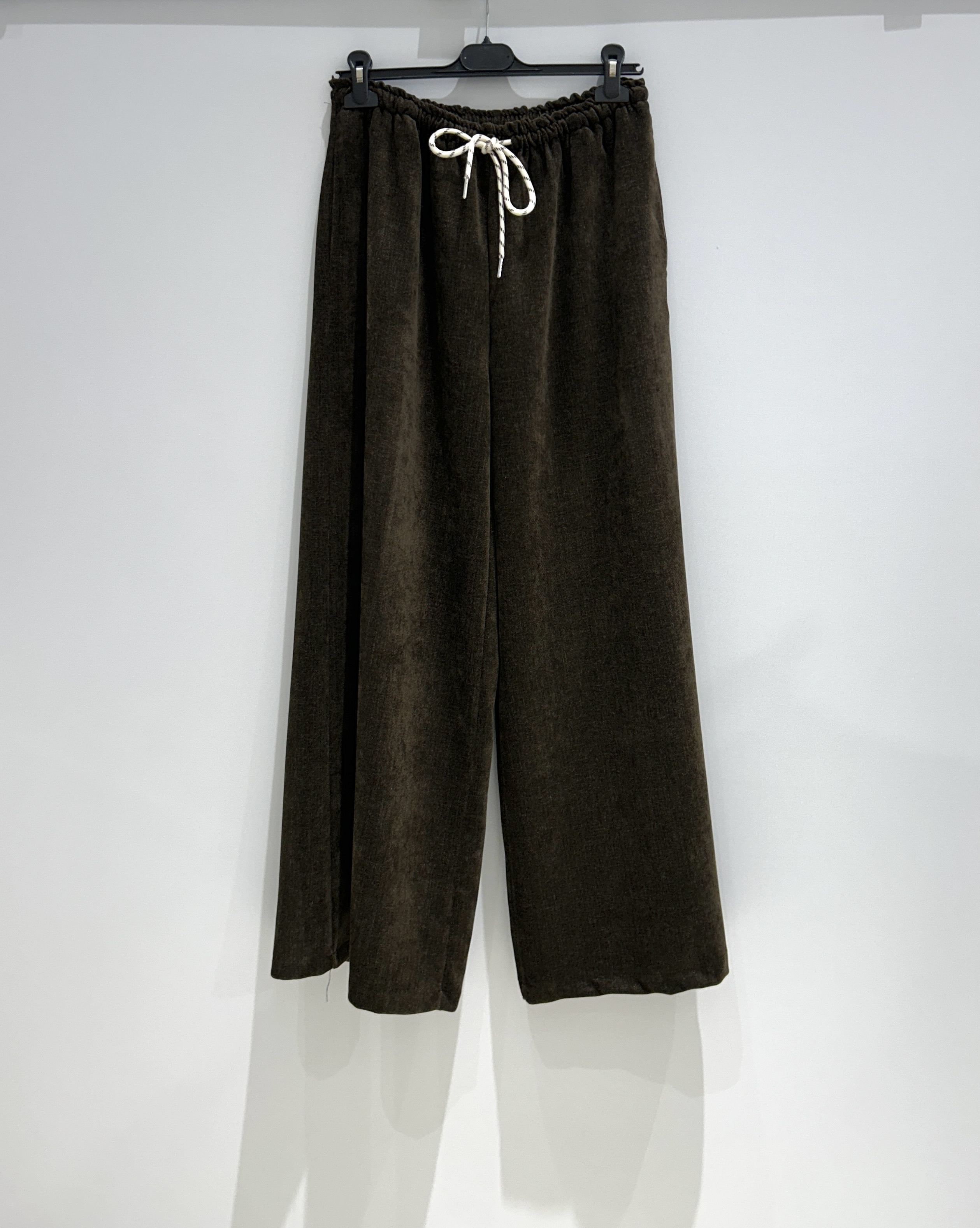 Relaxed Ankle-Length Trousers