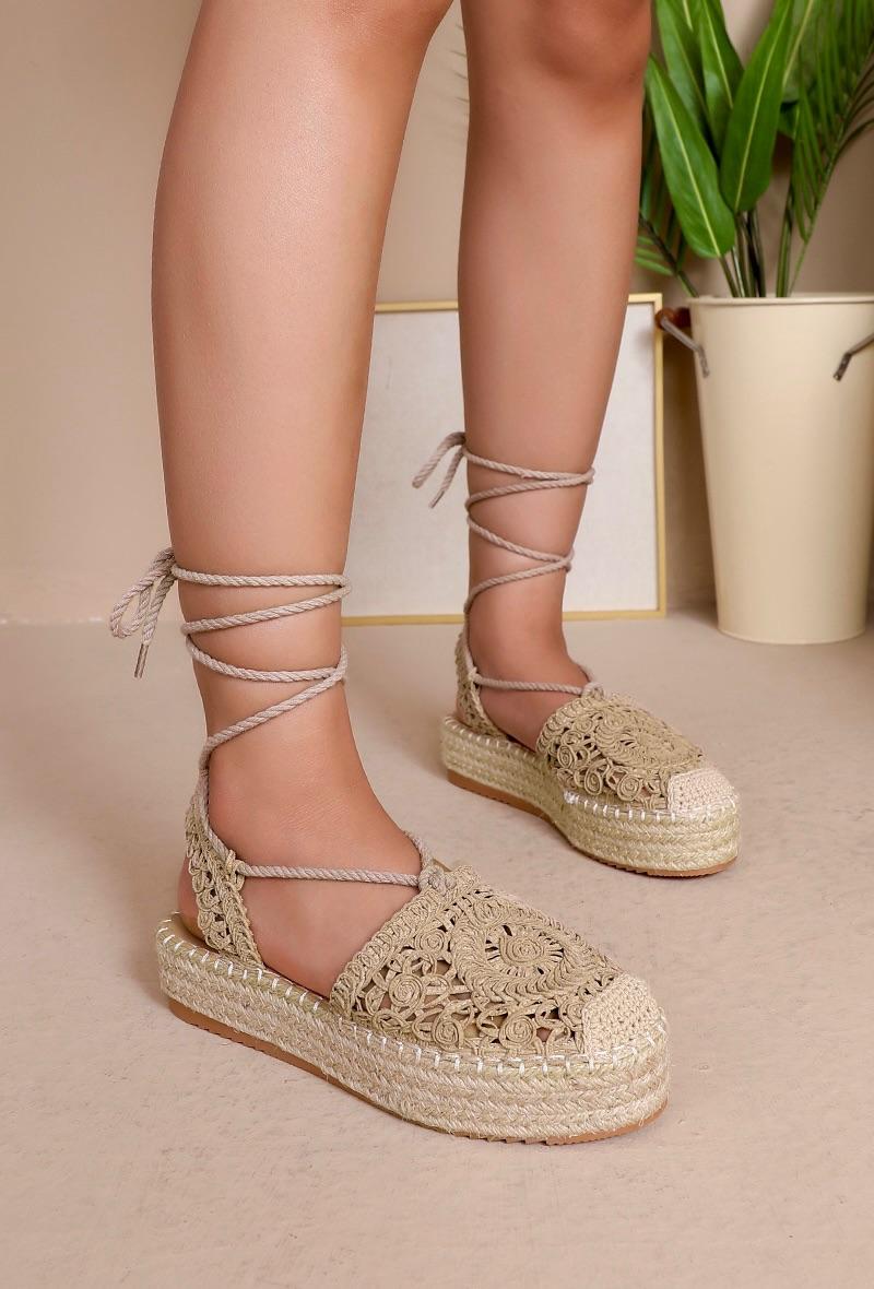 Shoe
