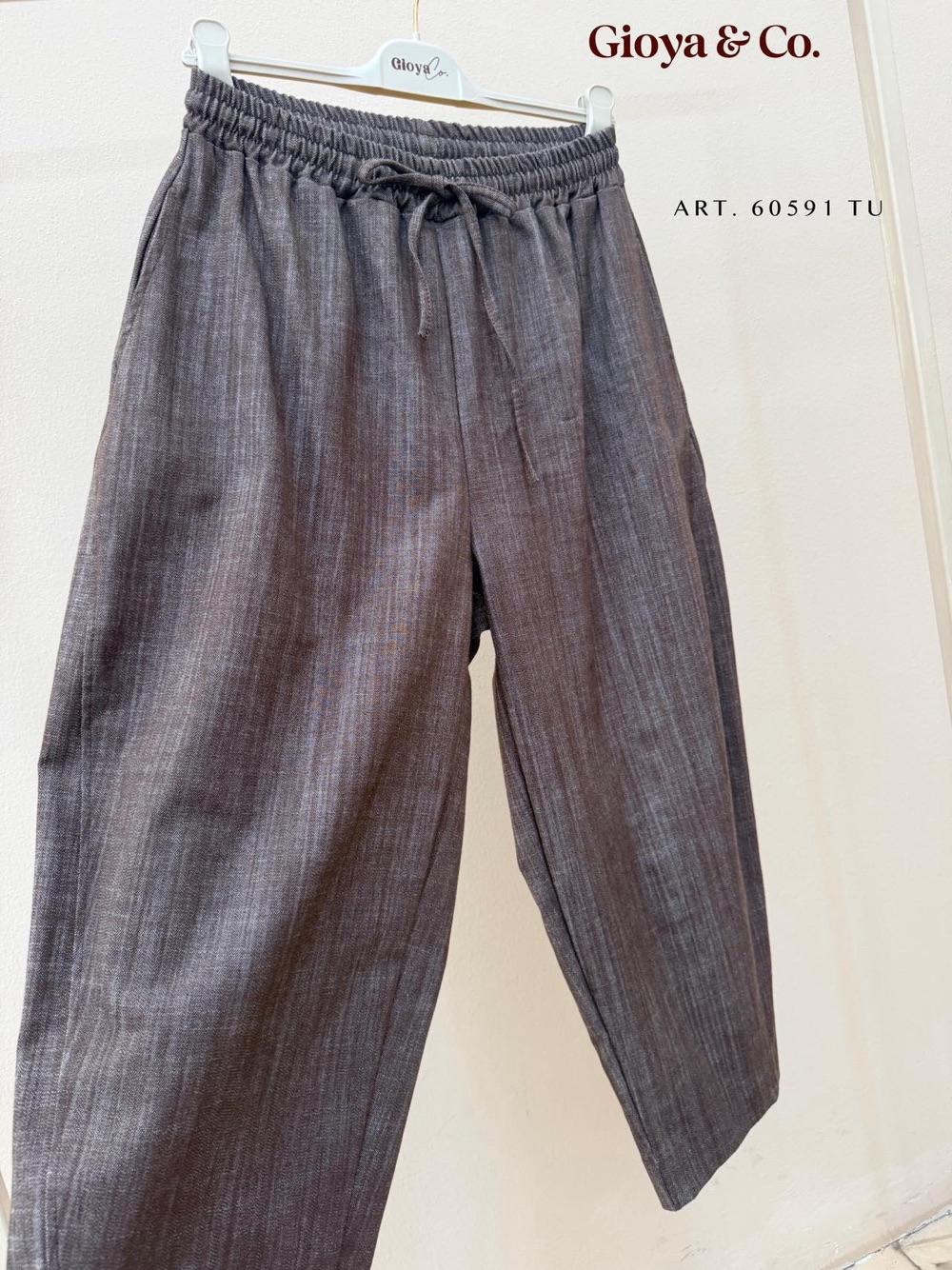 Relaxed Straight Trousers