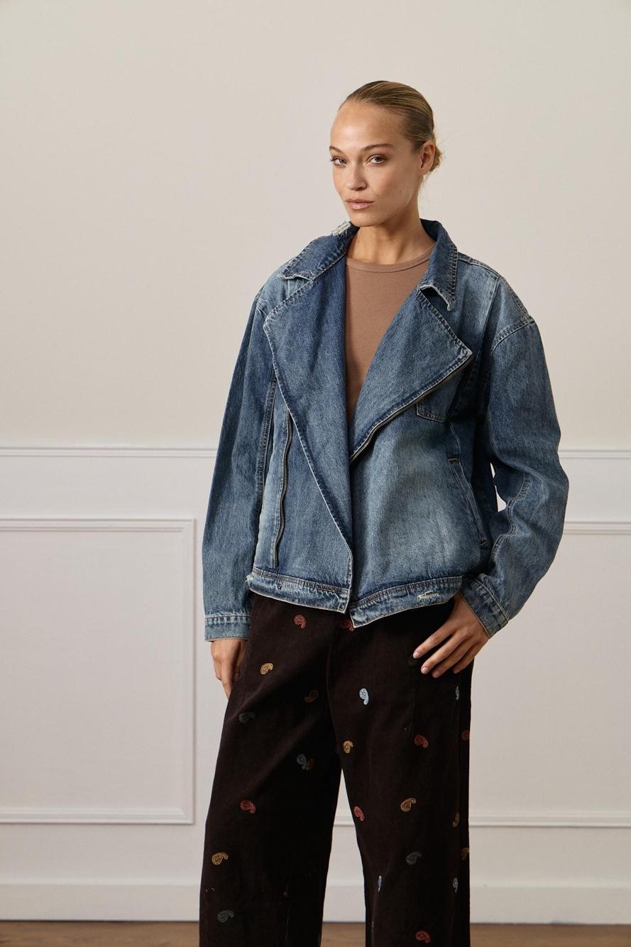 Oversize Jacket with Lapels