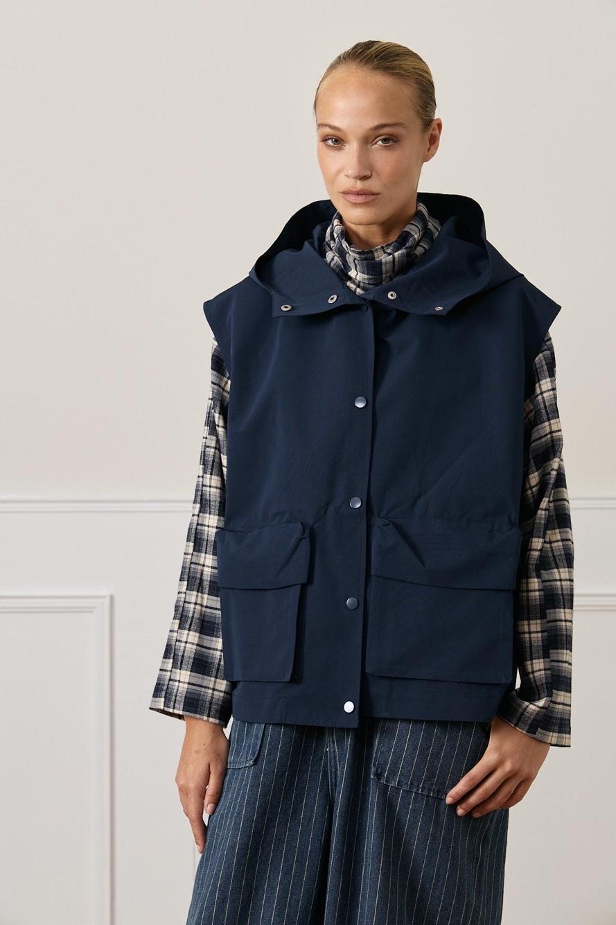 Hooded Vest