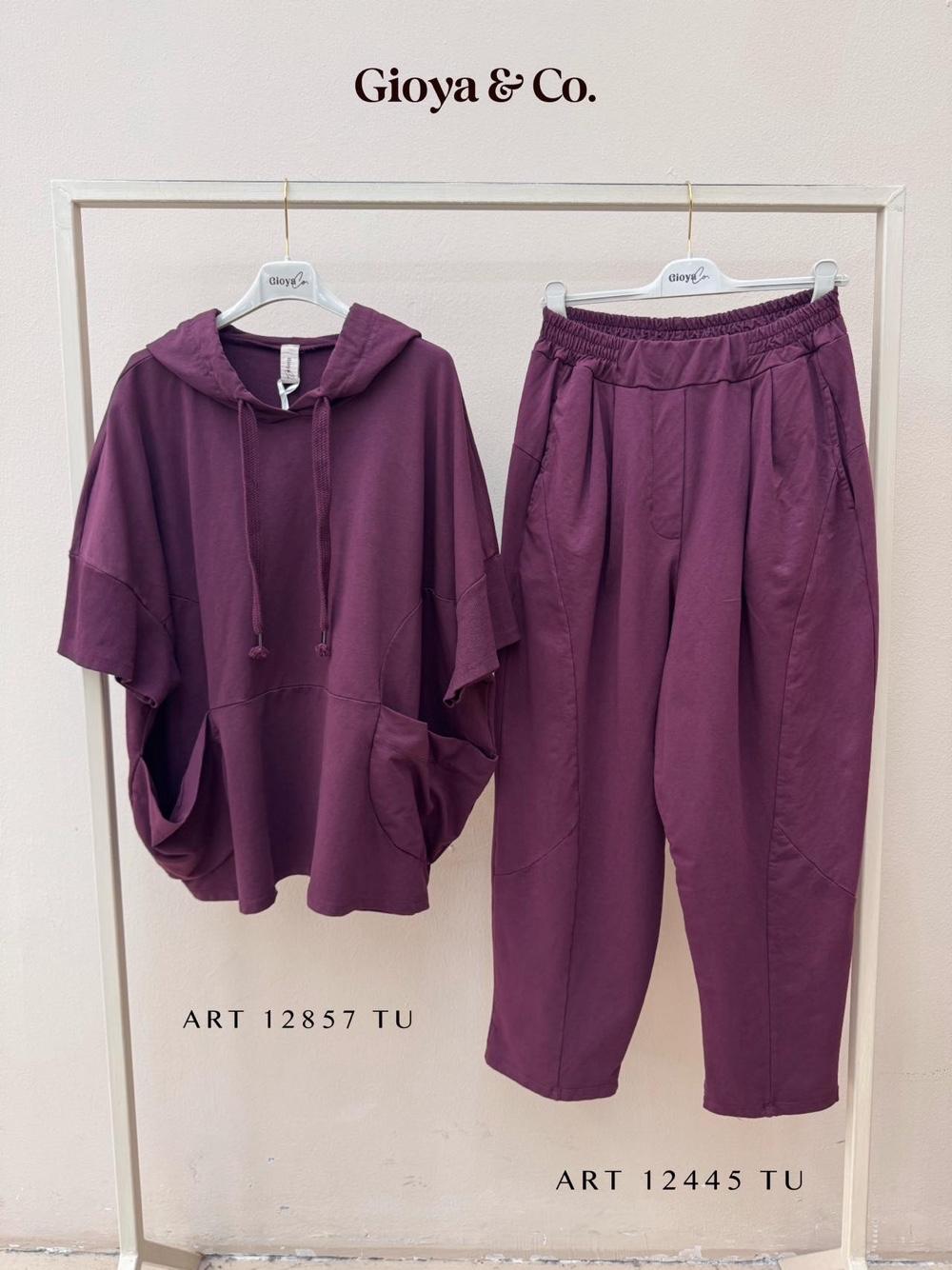 Relaxed Pleated Trousers