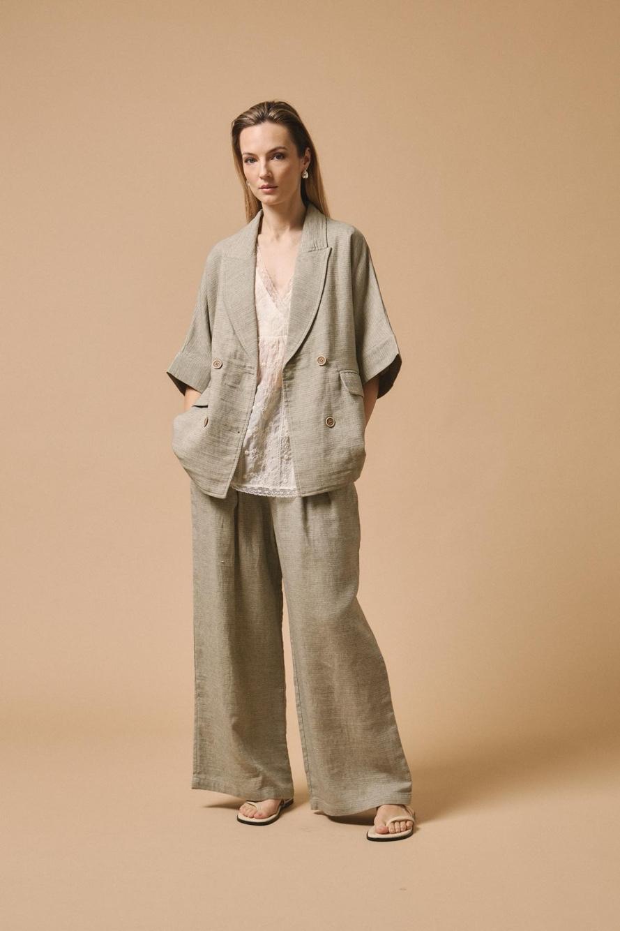 Wide-Leg Pleated Trousers