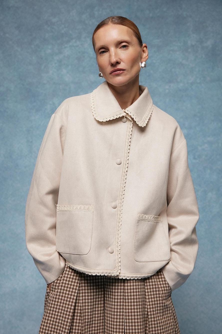 Boxy Jacket with Collar