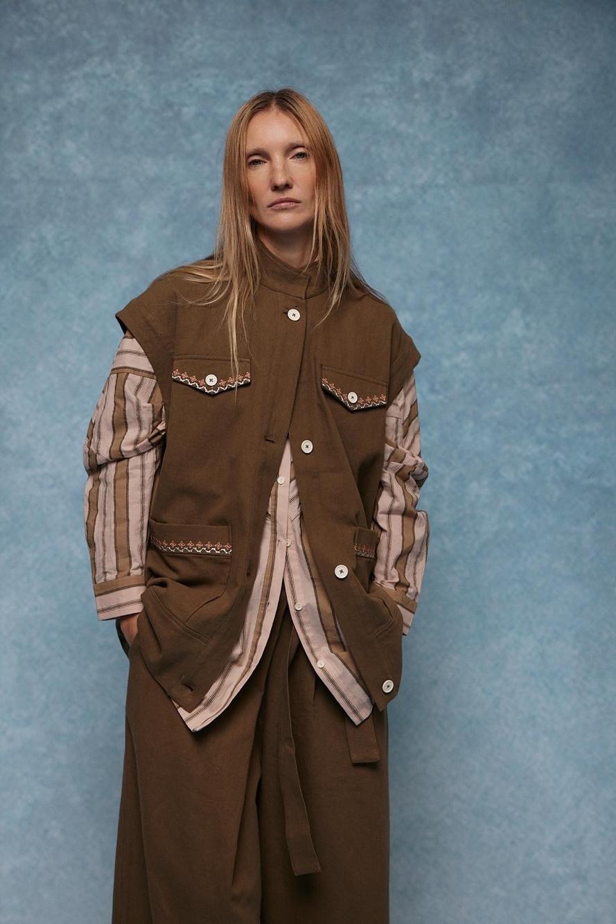 Cotton Vest with Pockets