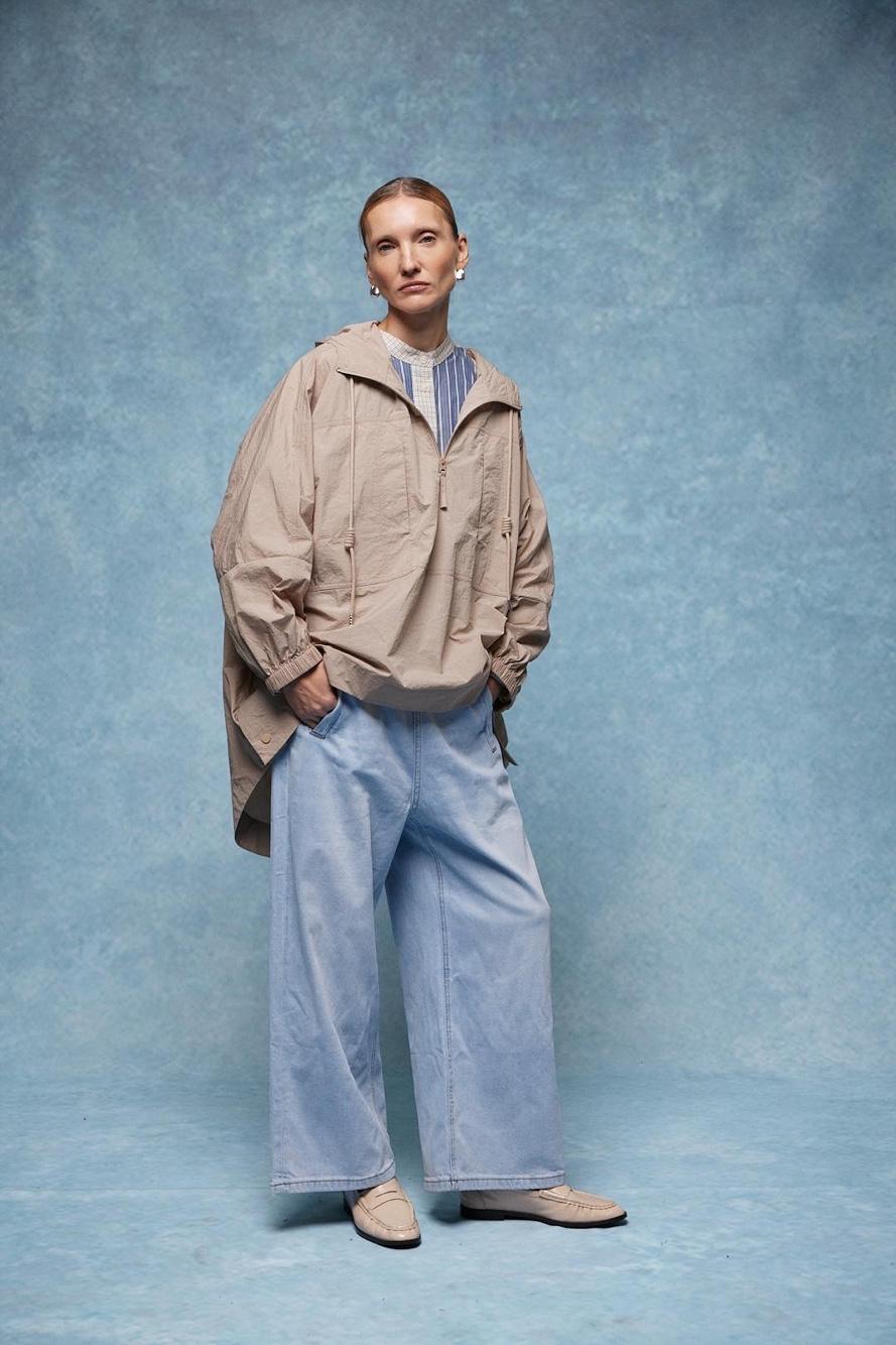 Oversize Hooded Jacket