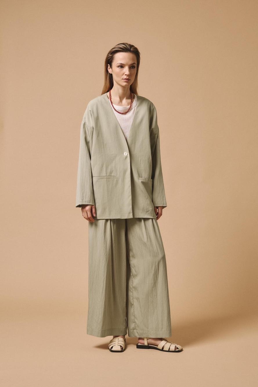 Relaxed V‑Neck Blazer
