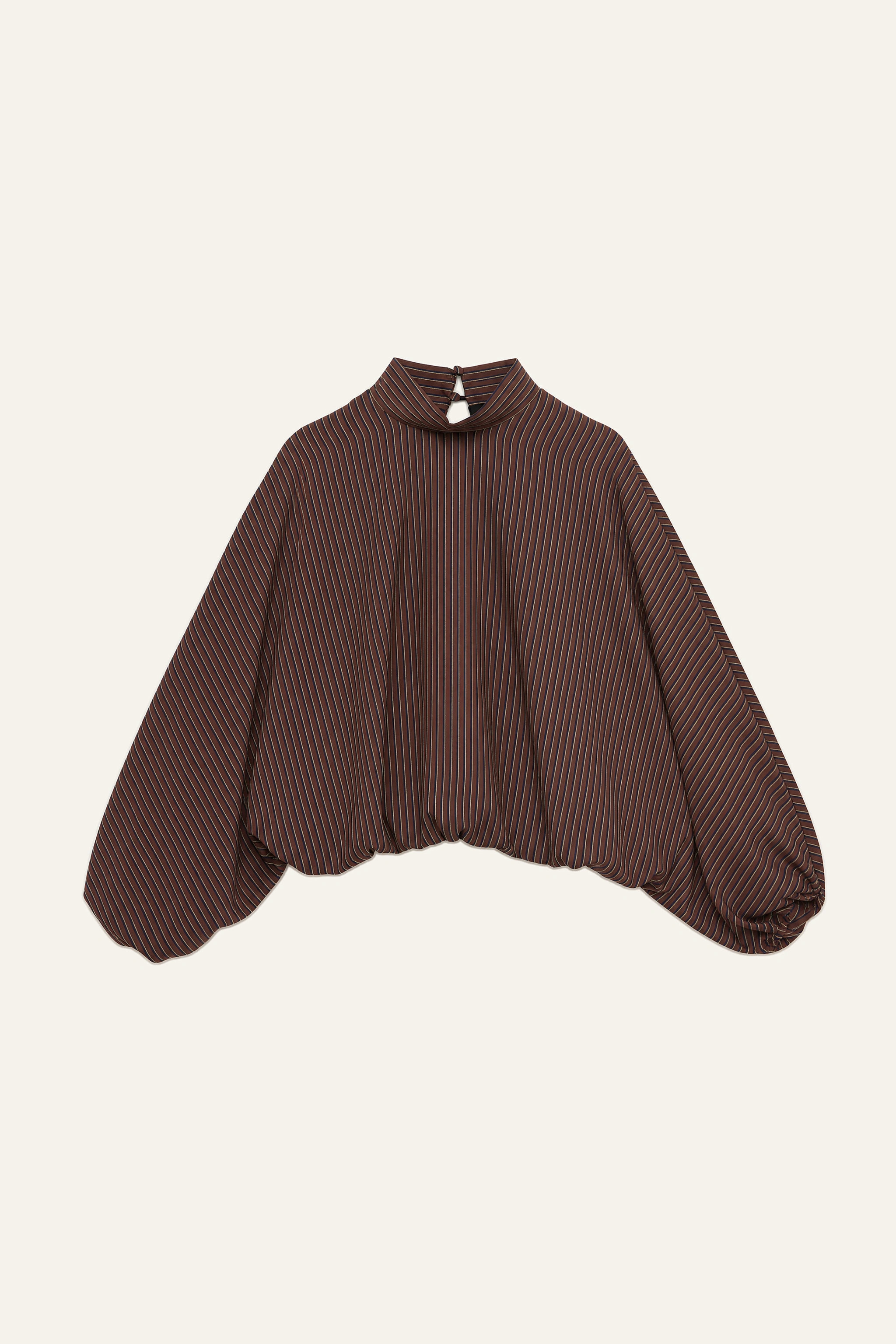 Half-Turtleneck Blouse with Balloon Sleeves