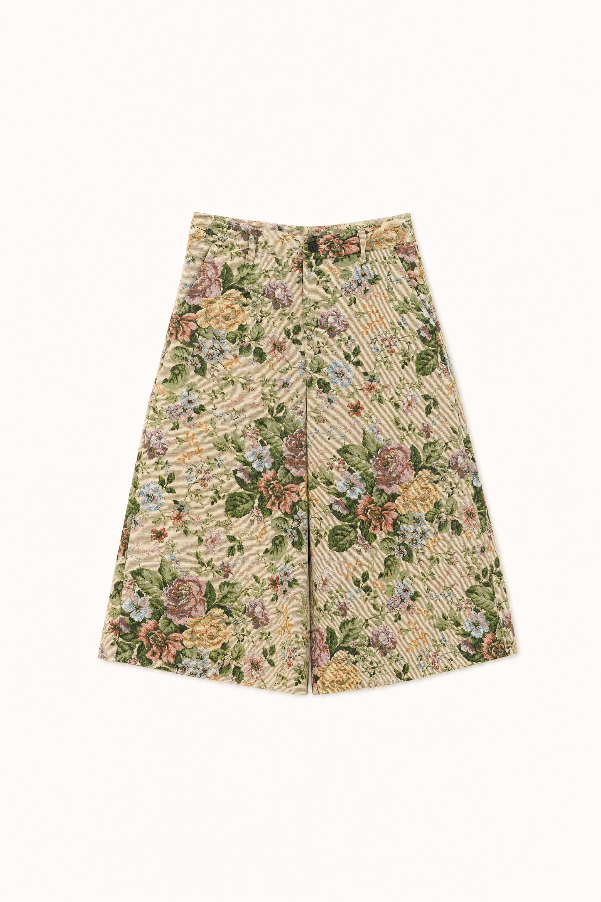 Pleated Bermuda Shorts