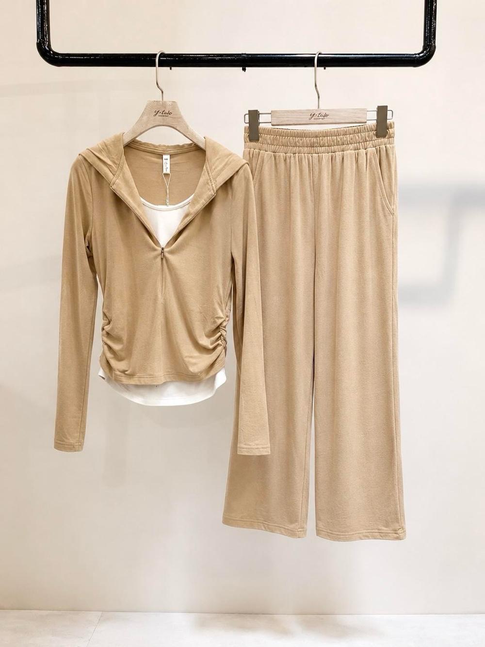 Wide Leg Trousers